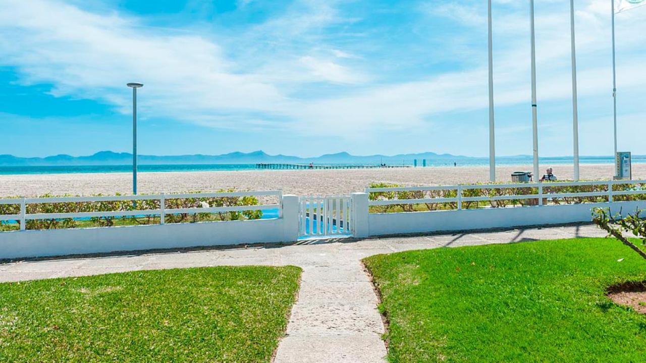 Apartment Oiza Canopus Sea Views At The Beach Alcúdia Eksteriør bilde