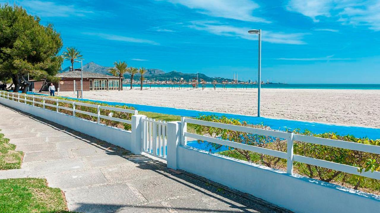Apartment Oiza Canopus Sea Views At The Beach Alcúdia Eksteriør bilde